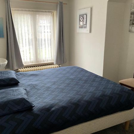 Oy Appartement Izegem Buitenkant foto