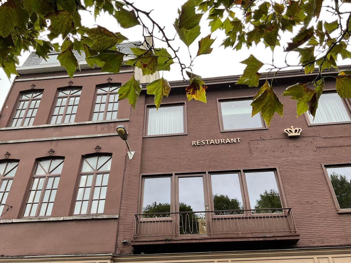 Oy Appartement Izegem Buitenkant foto