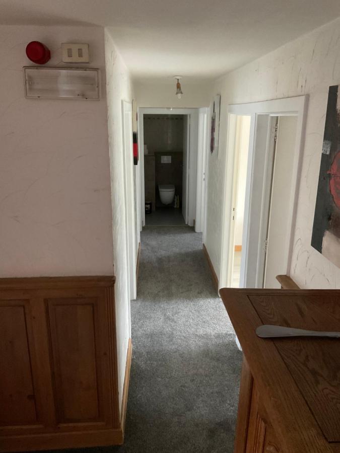 Oy Appartement Izegem Buitenkant foto